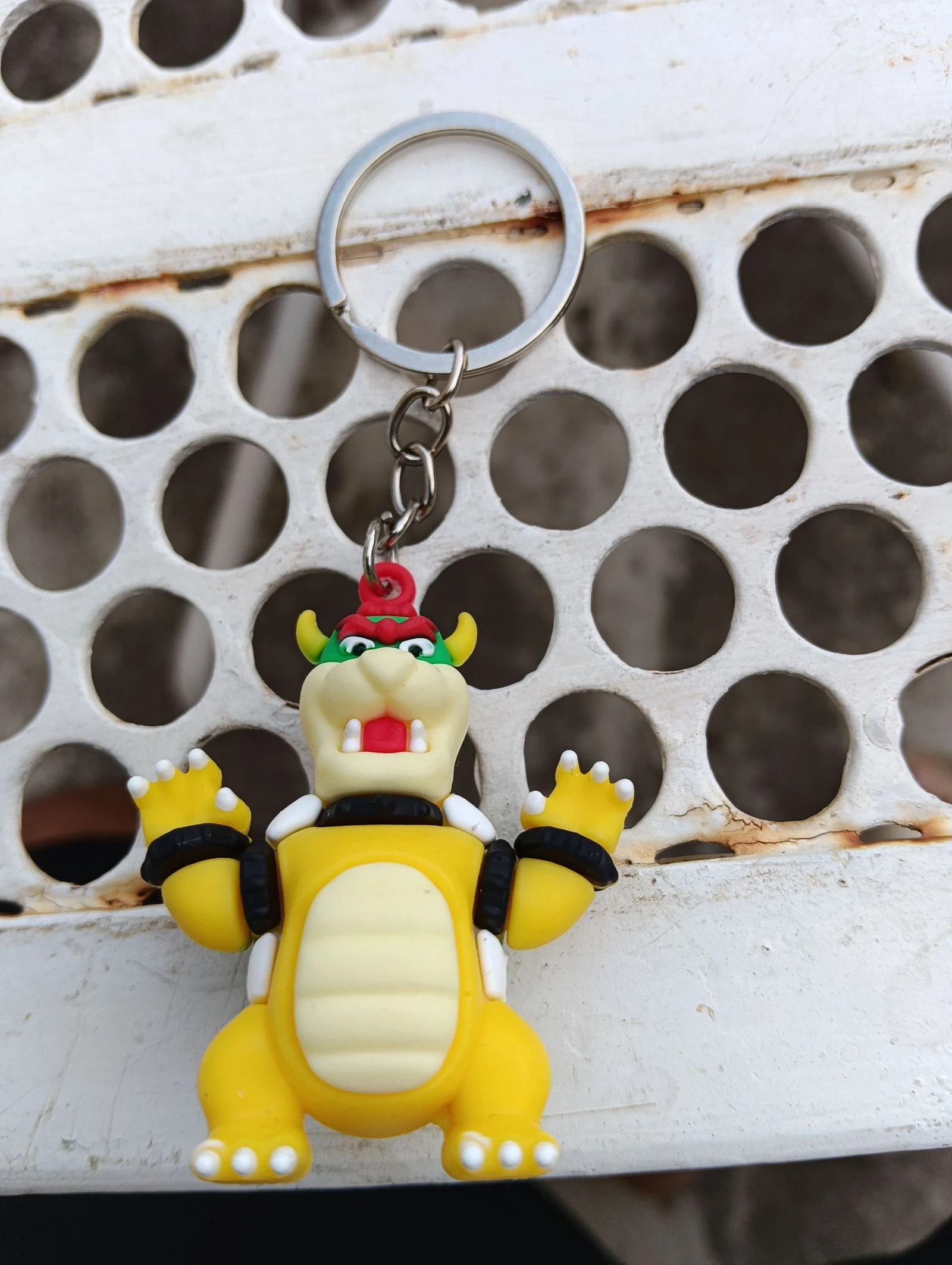 Porte clé figurine de Super Mario neuf 